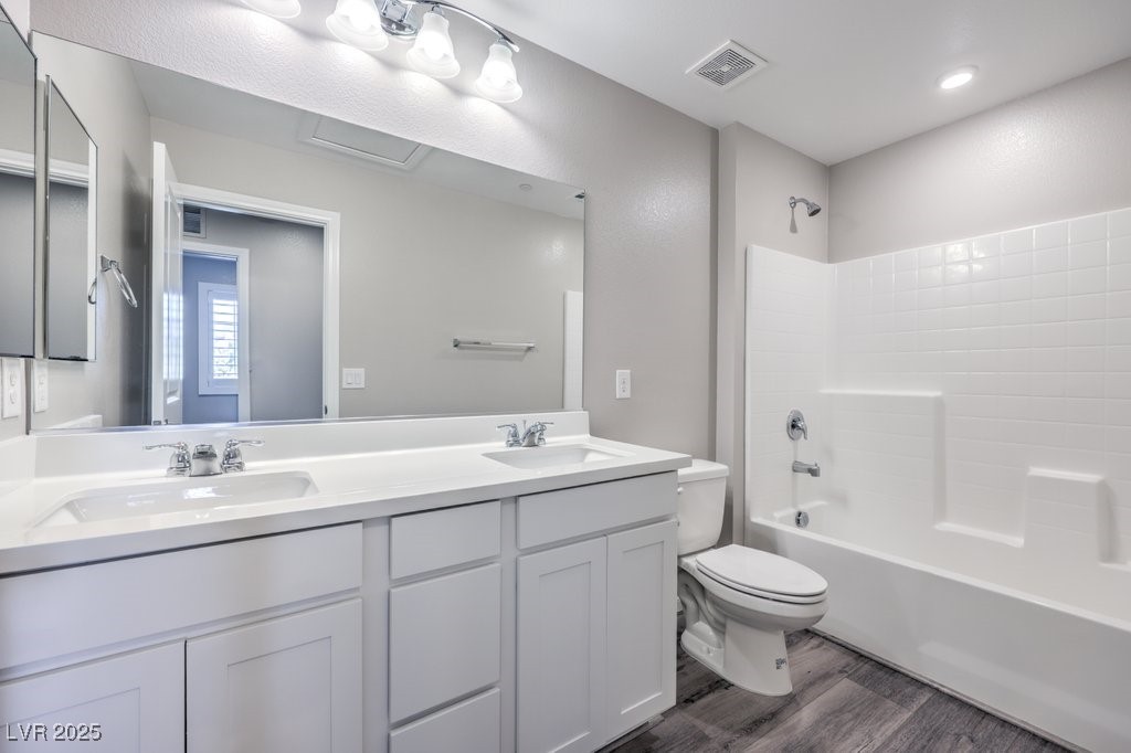8612 Luse Street Las Vegas NV 89166