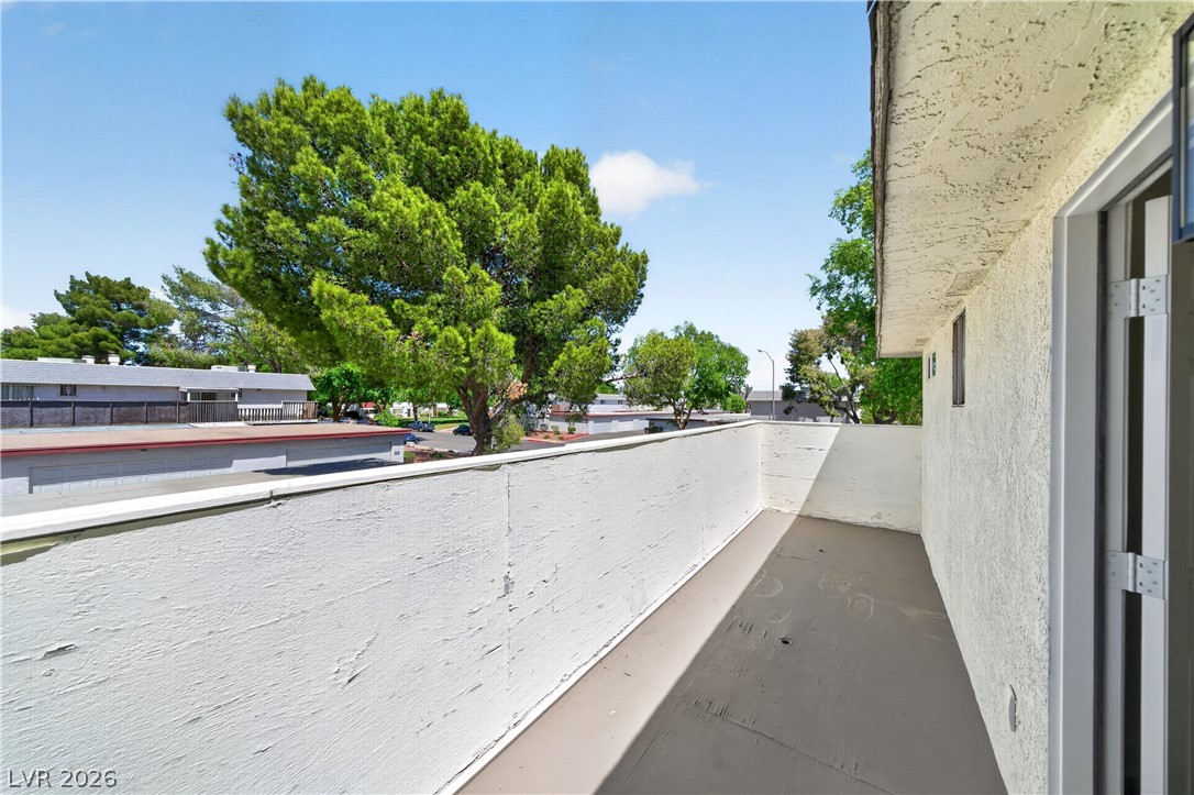 335 Greenbriar Townhouse Way Las Vegas NV 89121