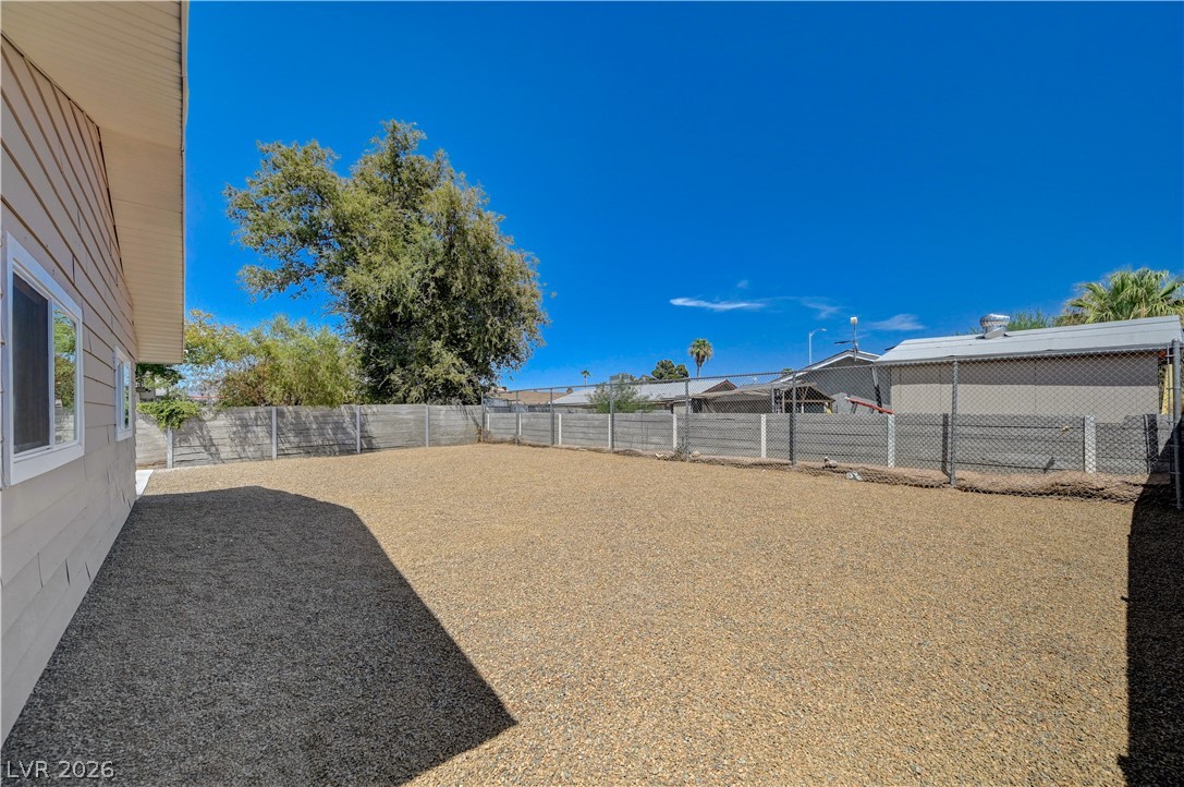4098 Boratko Street Las Vegas NV 89115