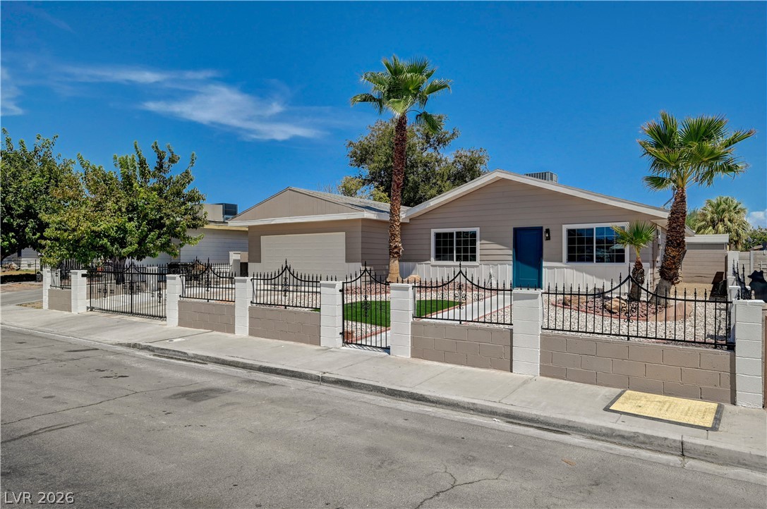 4098 Boratko Street Las Vegas NV 89115