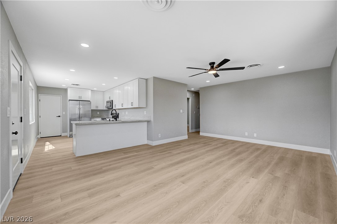 4098 Boratko Street Las Vegas NV 89115