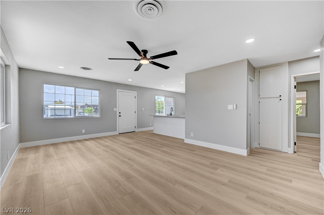 4098 Boratko Street Las Vegas NV 89115