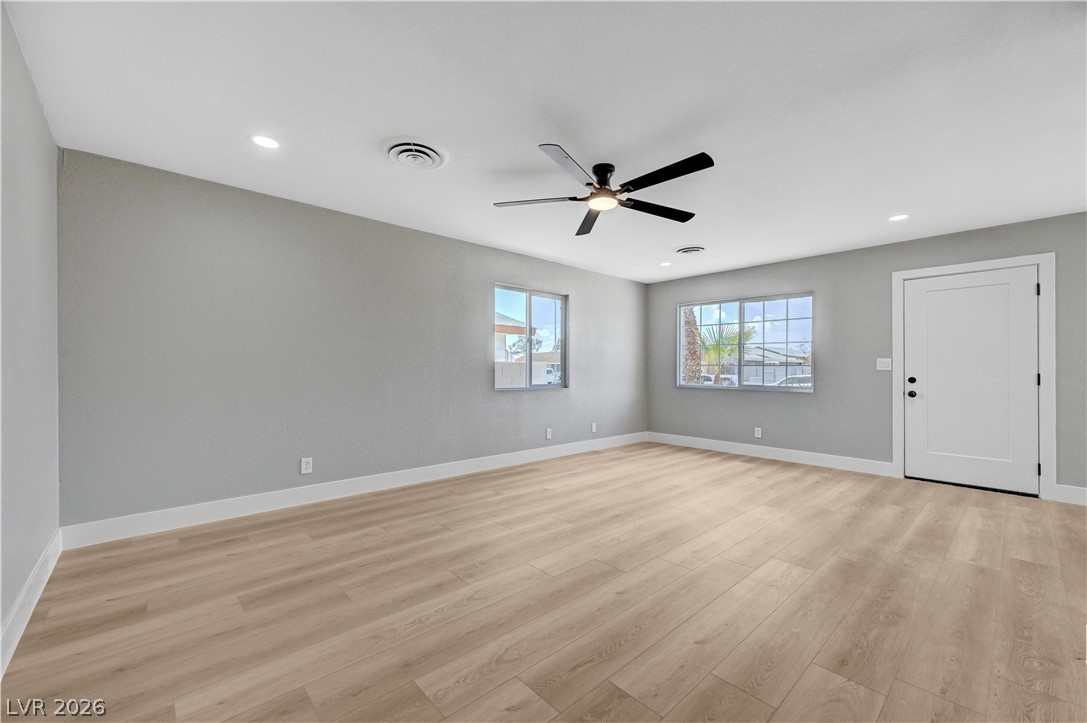 4098 Boratko Street Las Vegas NV 89115
