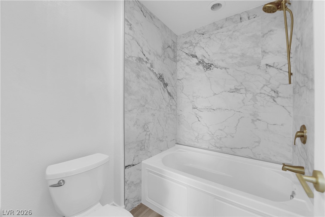 6940 Emerald Springs Lane Las Vegas NV 89113
