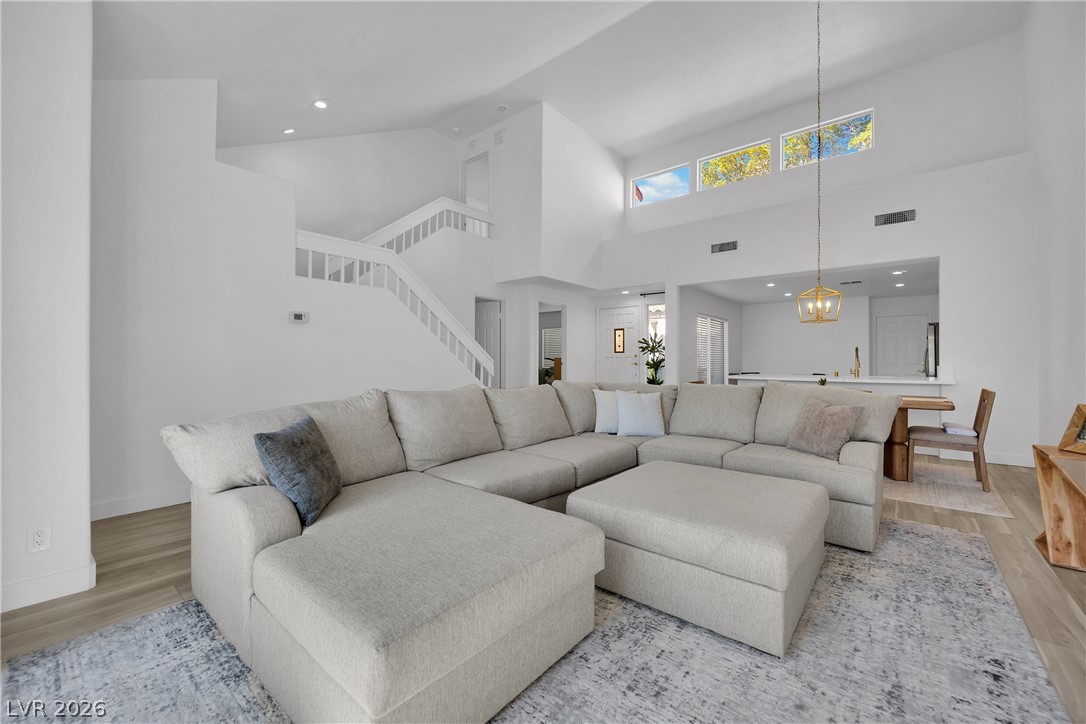 6940 Emerald Springs Lane Las Vegas NV 89113