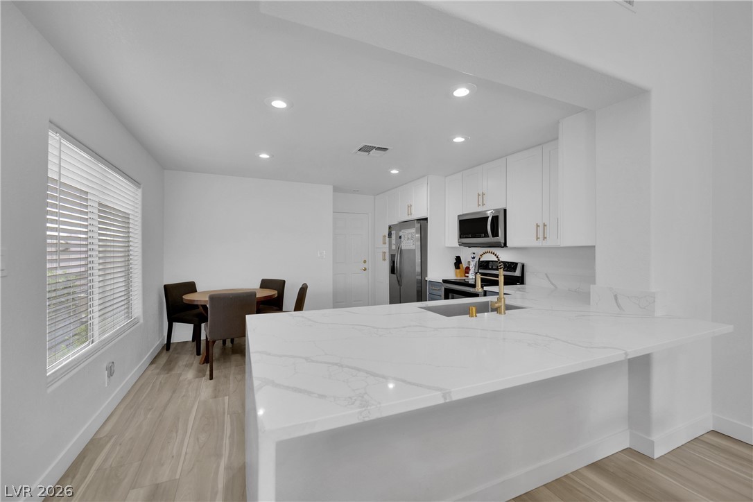 6940 Emerald Springs Lane Las Vegas NV 89113