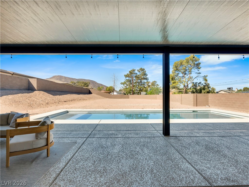 153 Montevallo Bend Street Henderson NV 89015