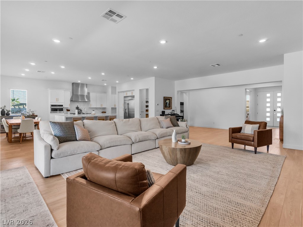 153 Montevallo Bend Street Henderson NV 89015