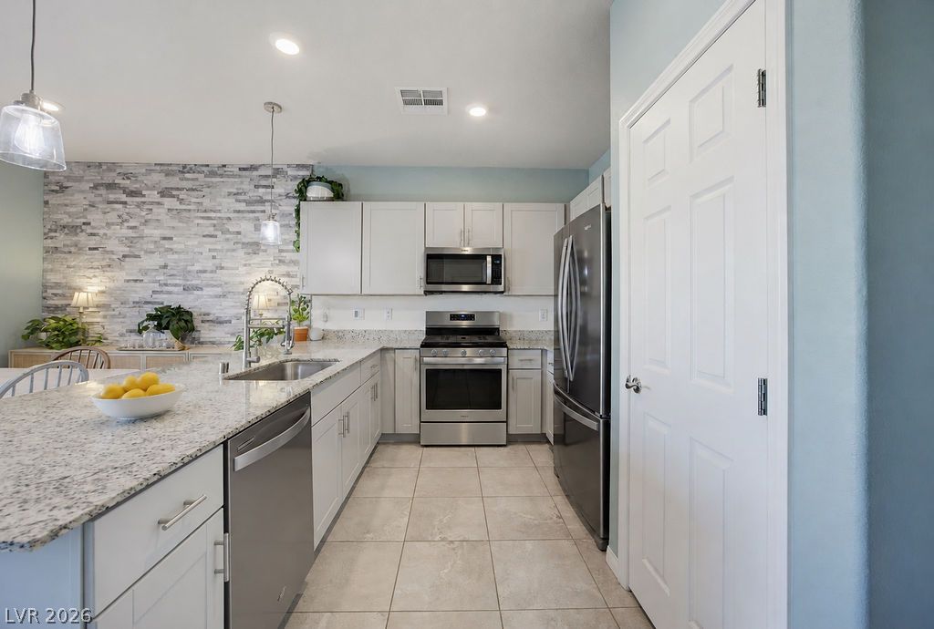 7314 Glimmer Point Street North Las Vegas NV 89084