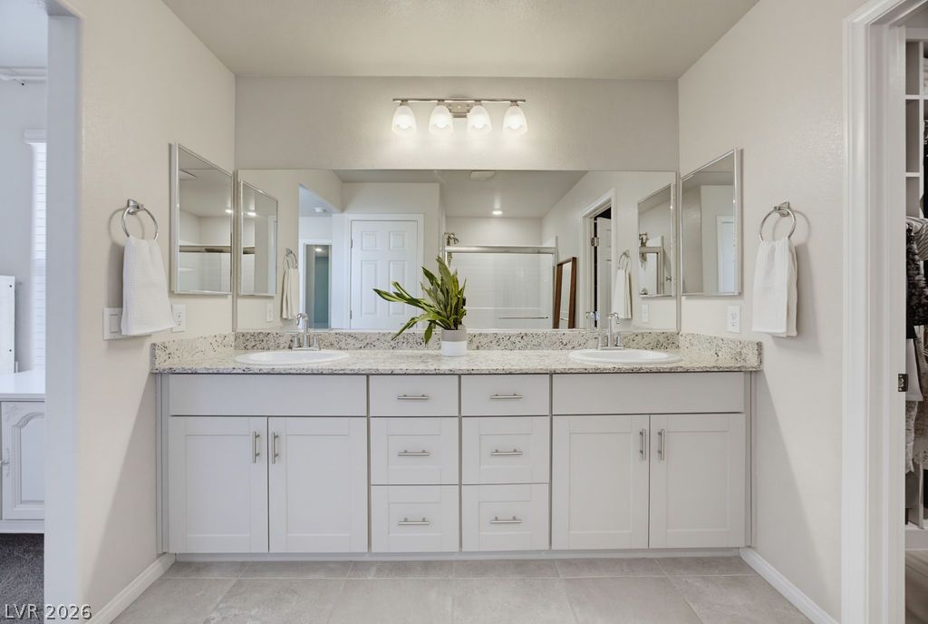 7314 Glimmer Point Street North Las Vegas NV 89084