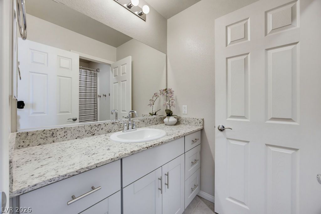 7314 Glimmer Point Street North Las Vegas NV 89084