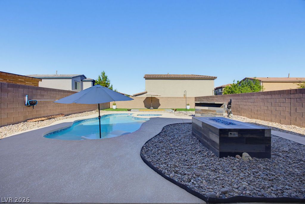 7314 Glimmer Point Street North Las Vegas NV 89084