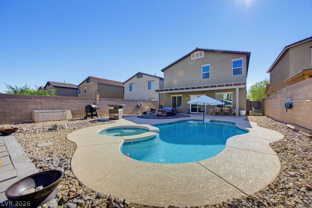 7314 Glimmer Point Street North Las Vegas NV 89084