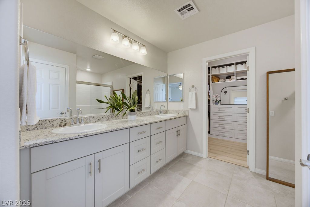 7314 Glimmer Point Street North Las Vegas NV 89084