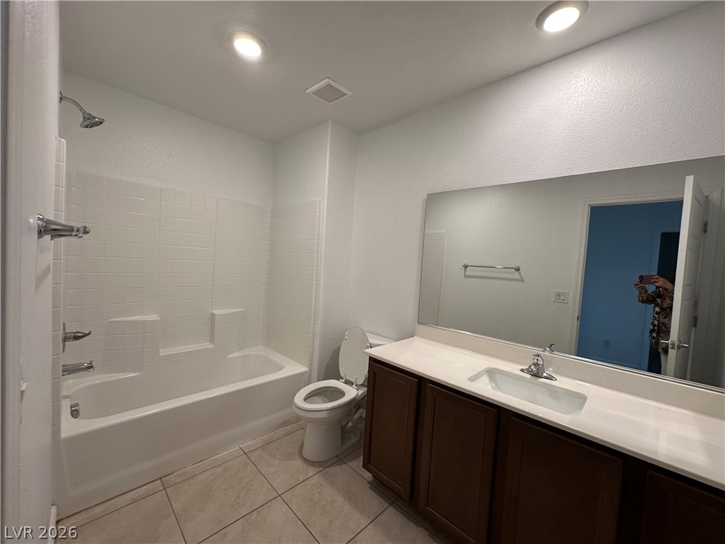 3638 Tripoli Cove Avenue Las Vegas NV 89106