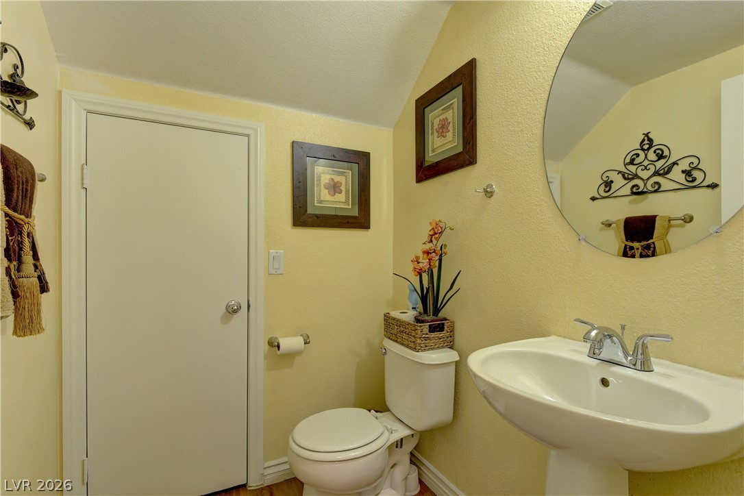 6329 Kitamaya Street North Las Vegas NV 89031