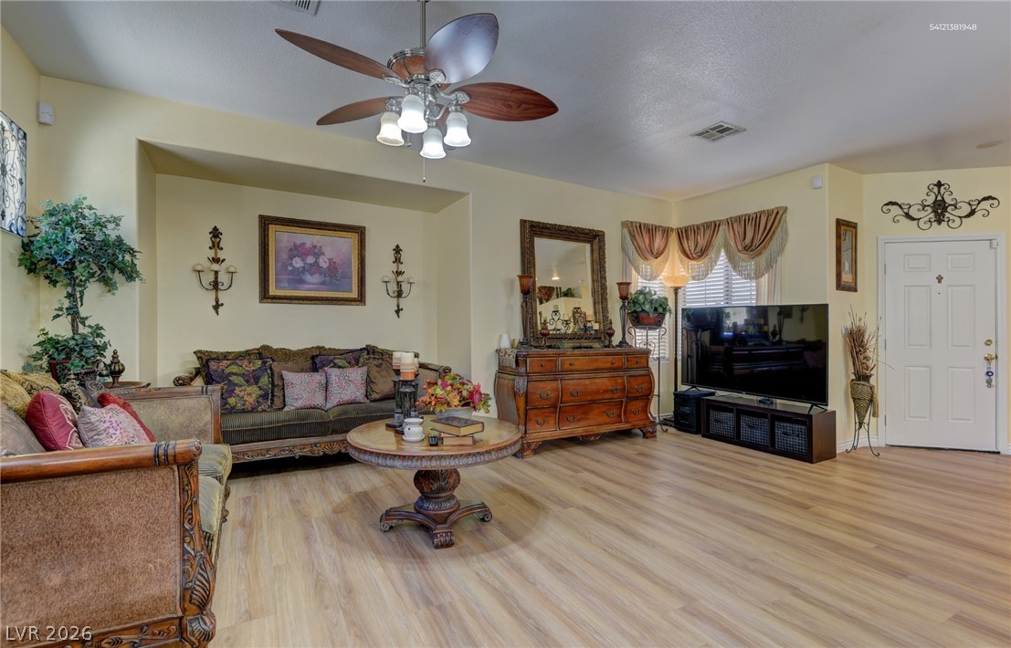 6329 Kitamaya Street North Las Vegas NV 89031