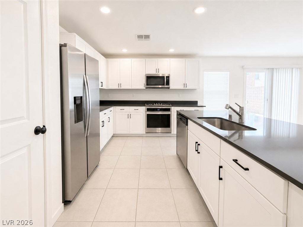 7623 Lush Oasis Avenue Las Vegas NV 89113