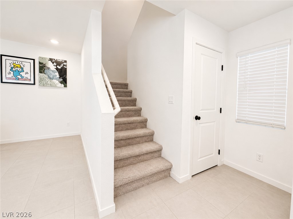 7623 Lush Oasis Avenue Las Vegas NV 89113