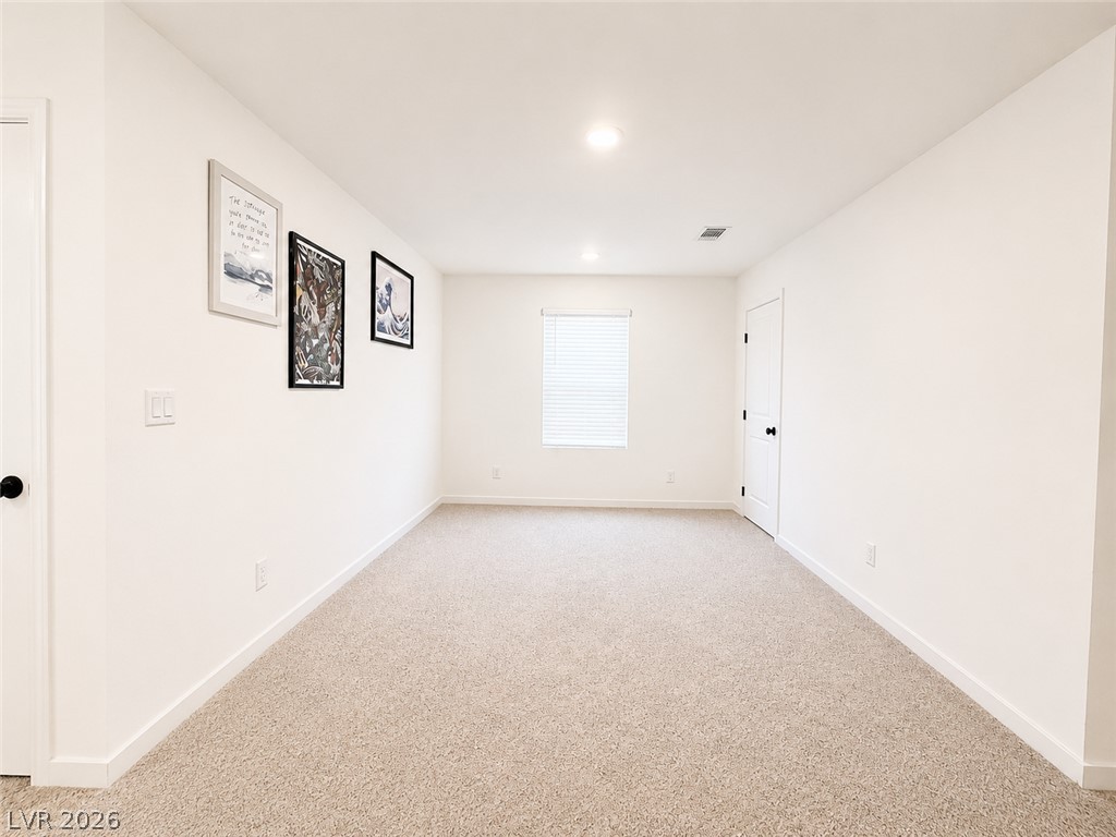 7623 Lush Oasis Avenue Las Vegas NV 89113
