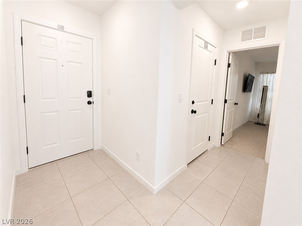 7623 Lush Oasis Avenue Las Vegas NV 89113
