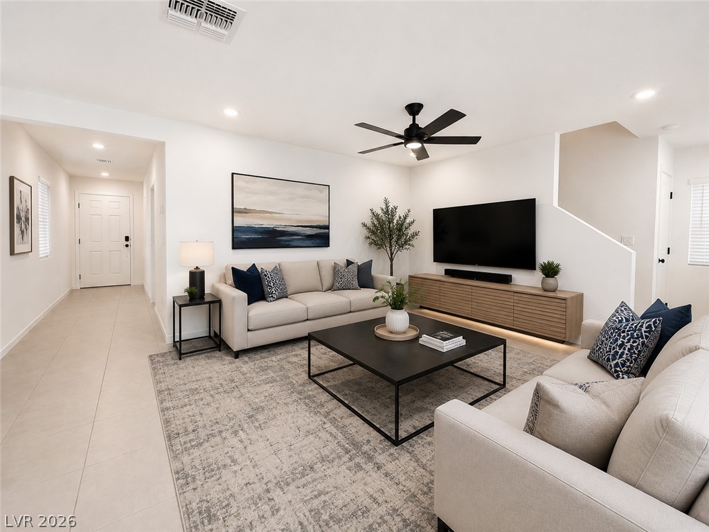 7623 Lush Oasis Avenue Las Vegas NV 89113
