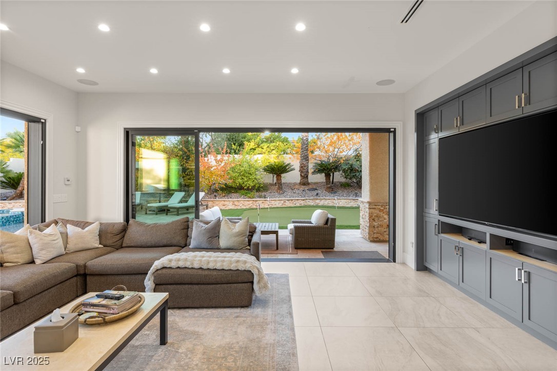309 Royal Aberdeen Way Las Vegas NV 89144