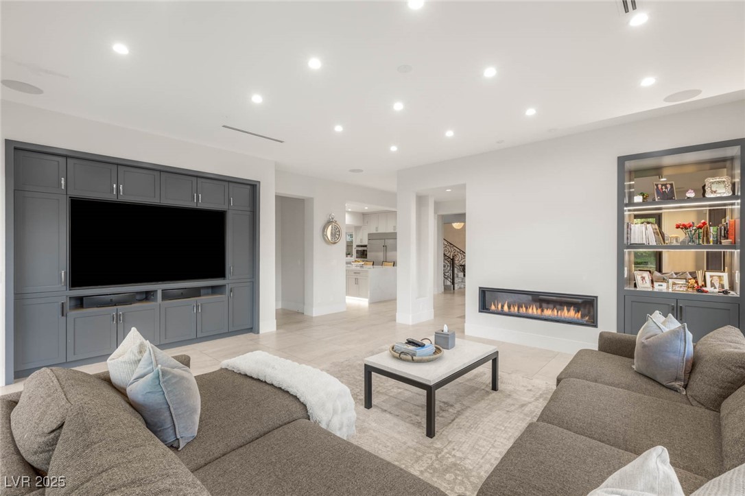 309 Royal Aberdeen Way Las Vegas NV 89144