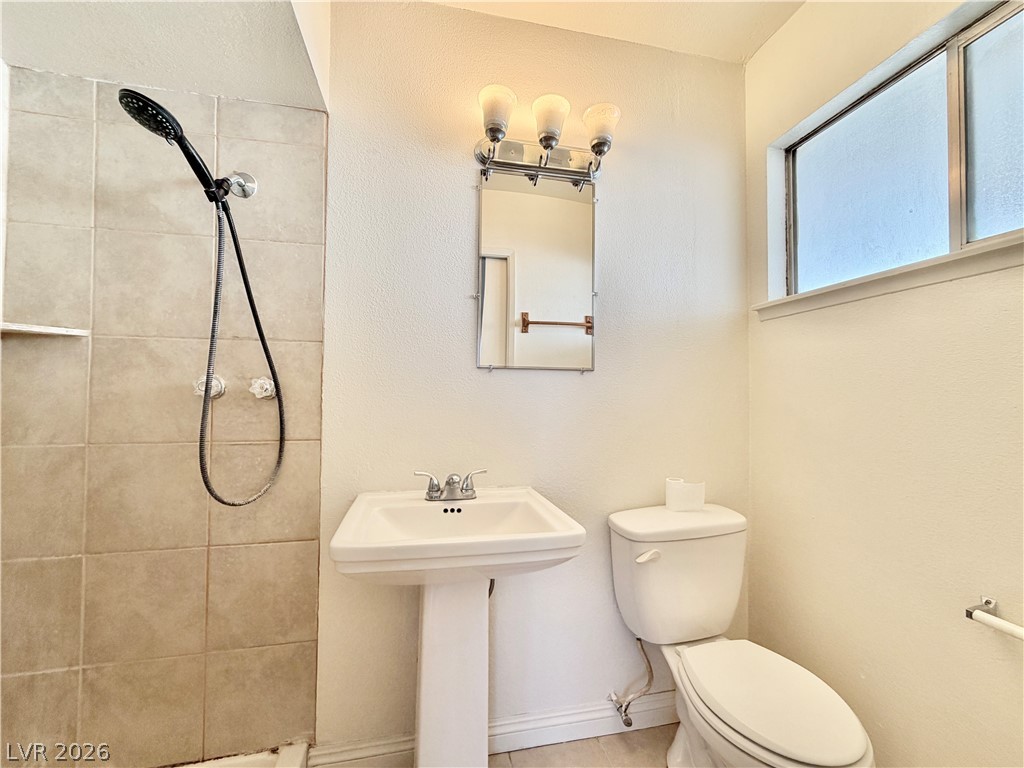 5213 Longridge Avenue Las Vegas NV 89146