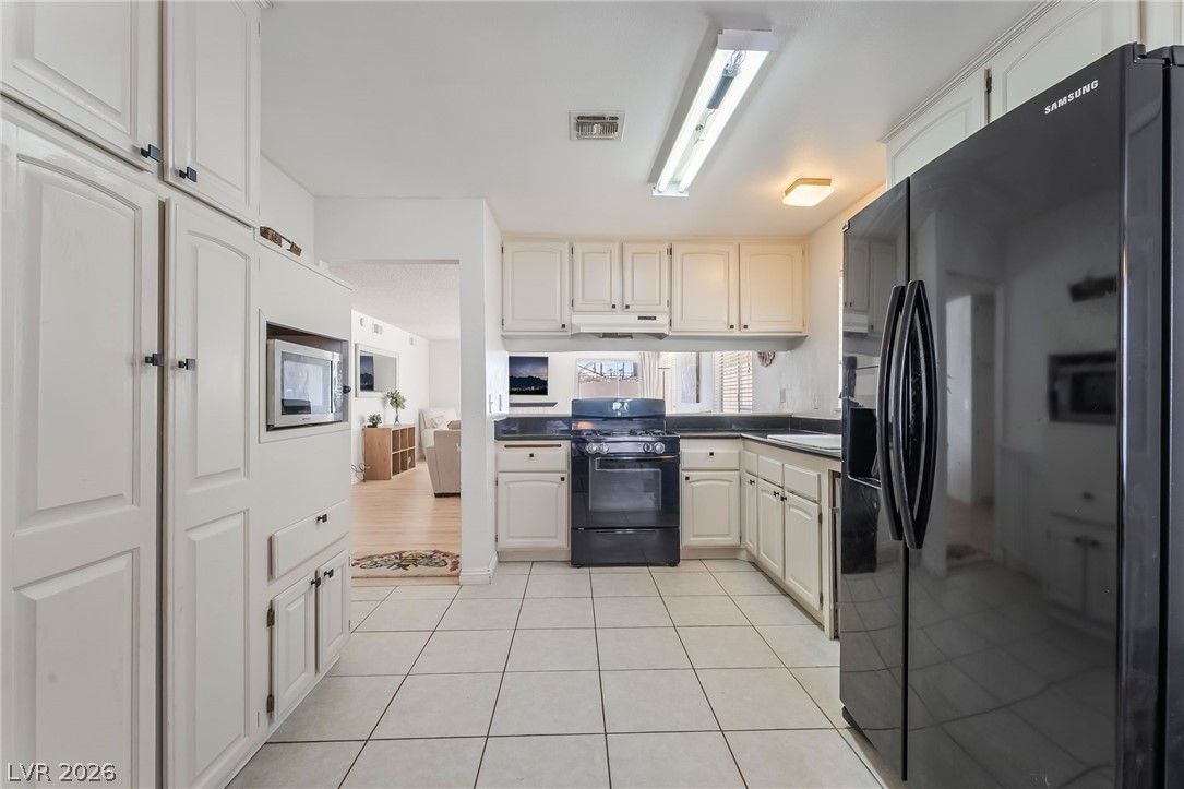 6999 Mountain Moss Drive Las Vegas NV 89147