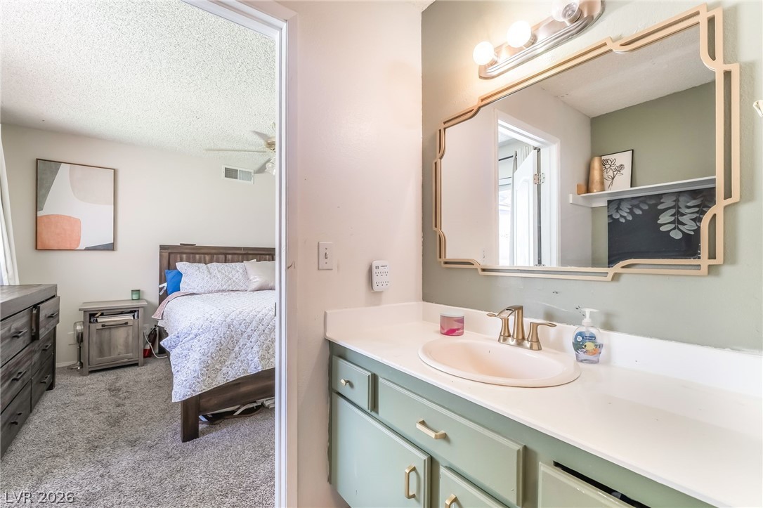 6999 Mountain Moss Drive Las Vegas NV 89147
