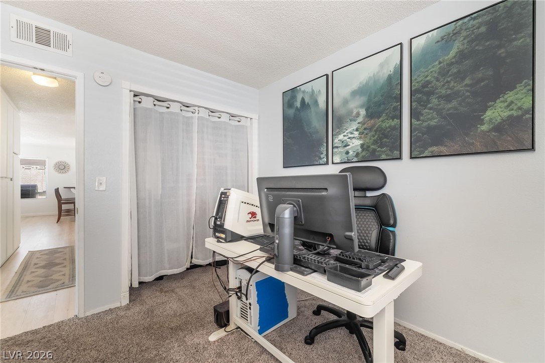 6999 Mountain Moss Drive Las Vegas NV 89147