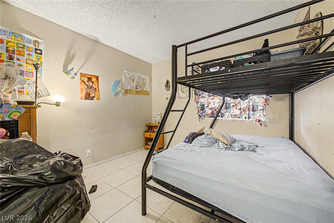 5015 Carmel Avenue Las Vegas NV 89122