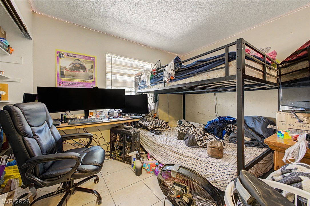 5015 Carmel Avenue Las Vegas NV 89122