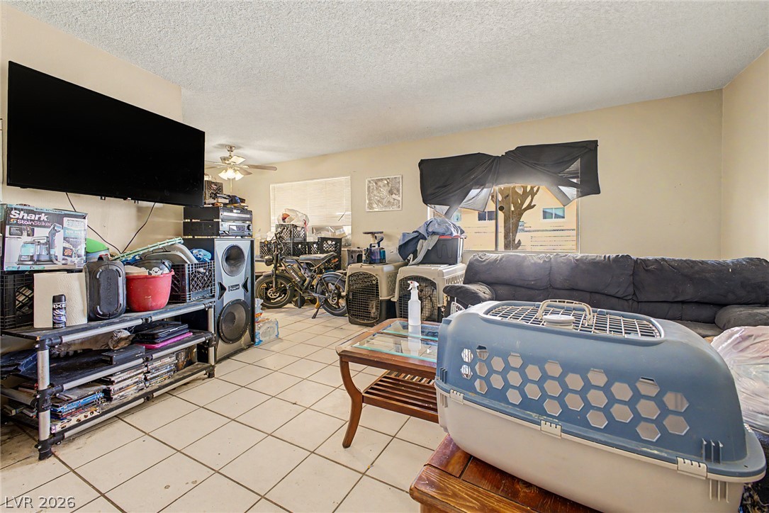 5015 Carmel Avenue Las Vegas NV 89122