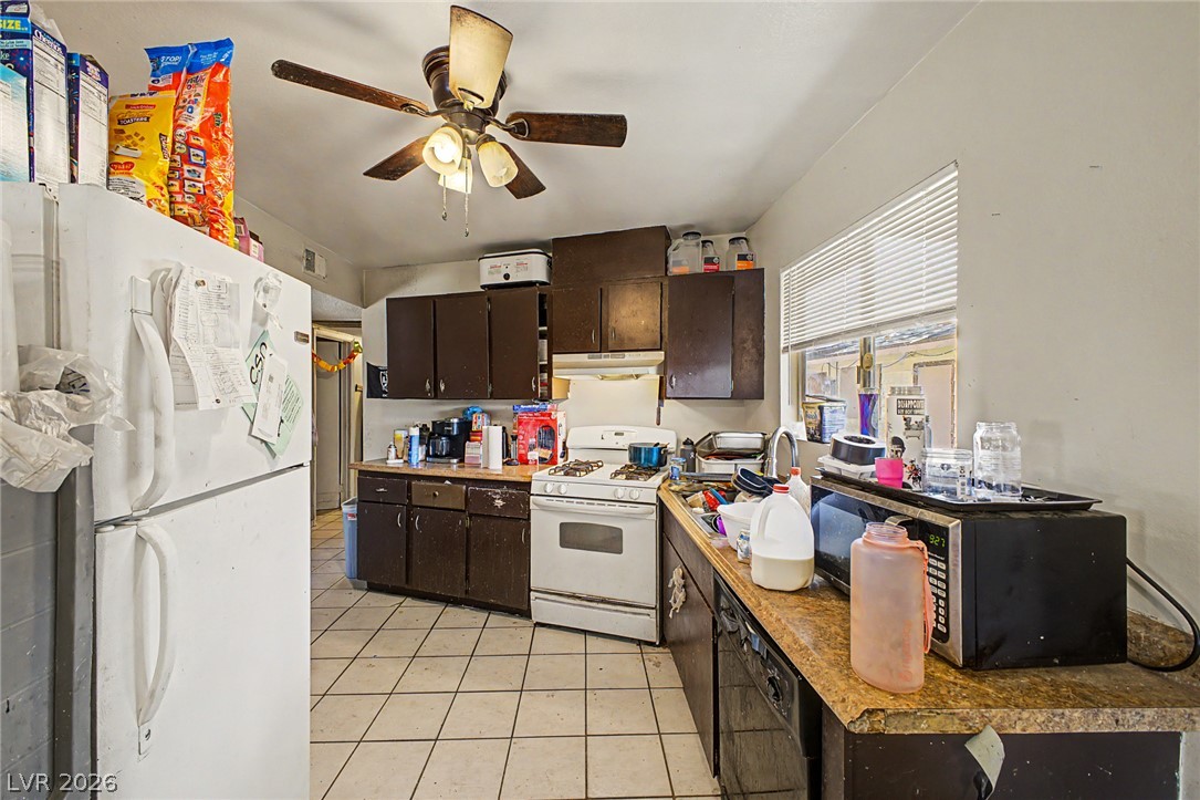 5015 Carmel Avenue Las Vegas NV 89122