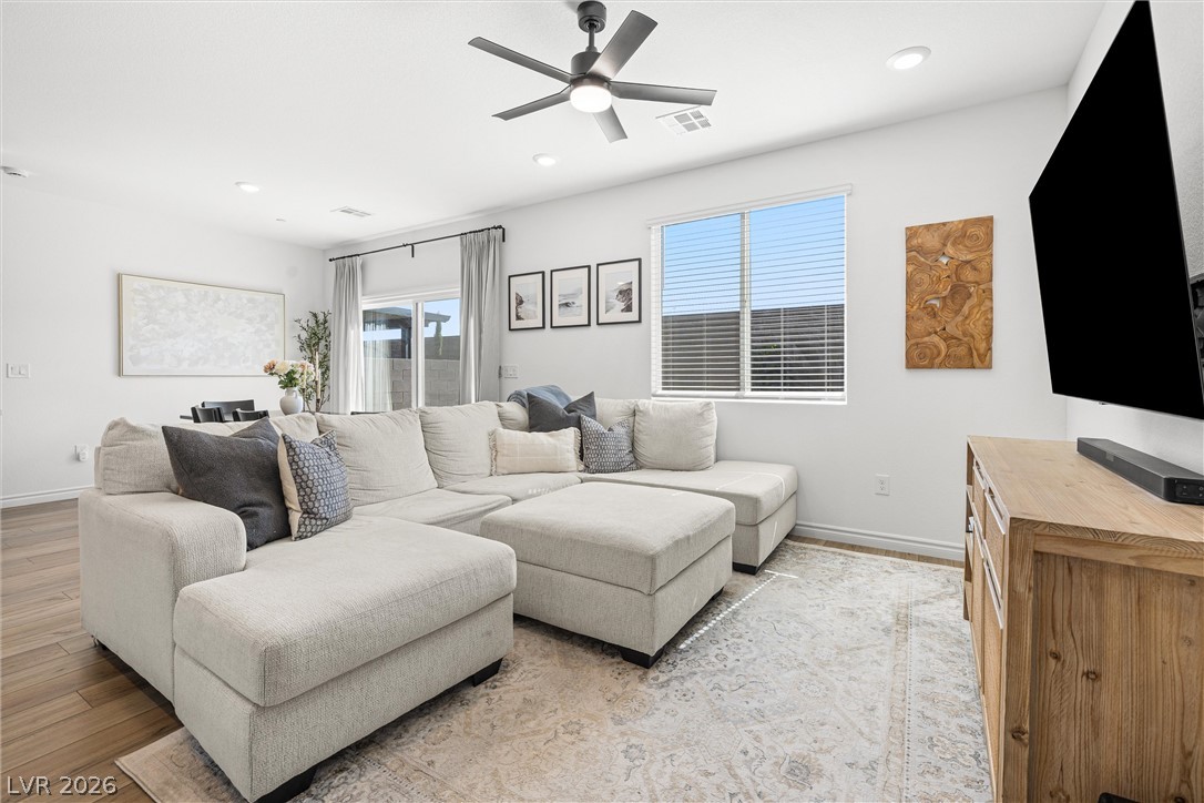 9739 Harper Edge Street Las Vegas NV 89143