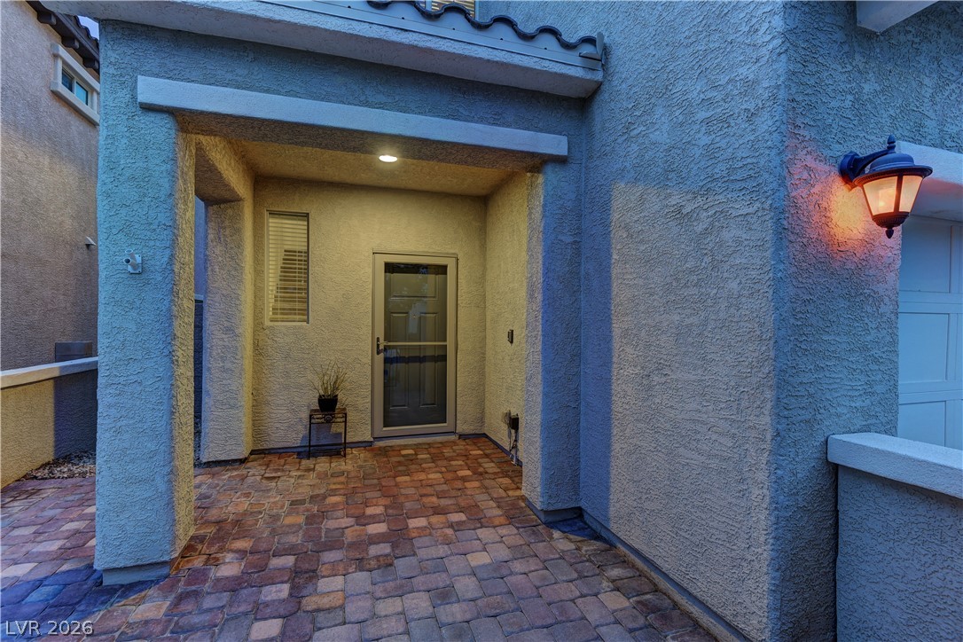 9667 Treeline Run Avenue Las Vegas NV 89166