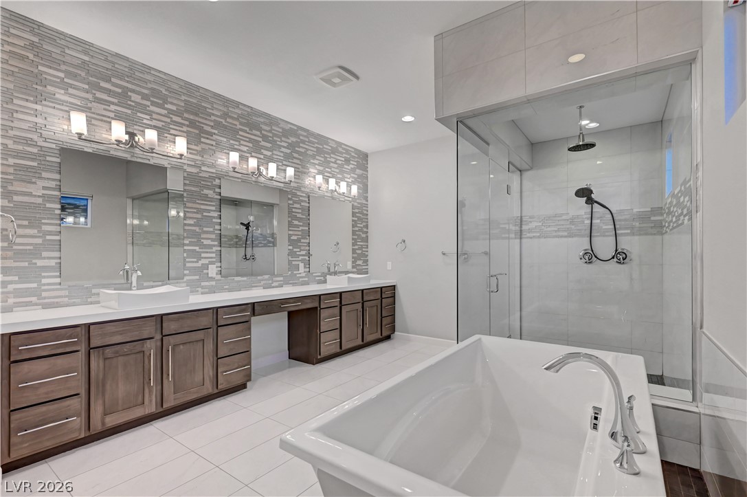 8477 Wolf Mountain Court Las Vegas NV 89129