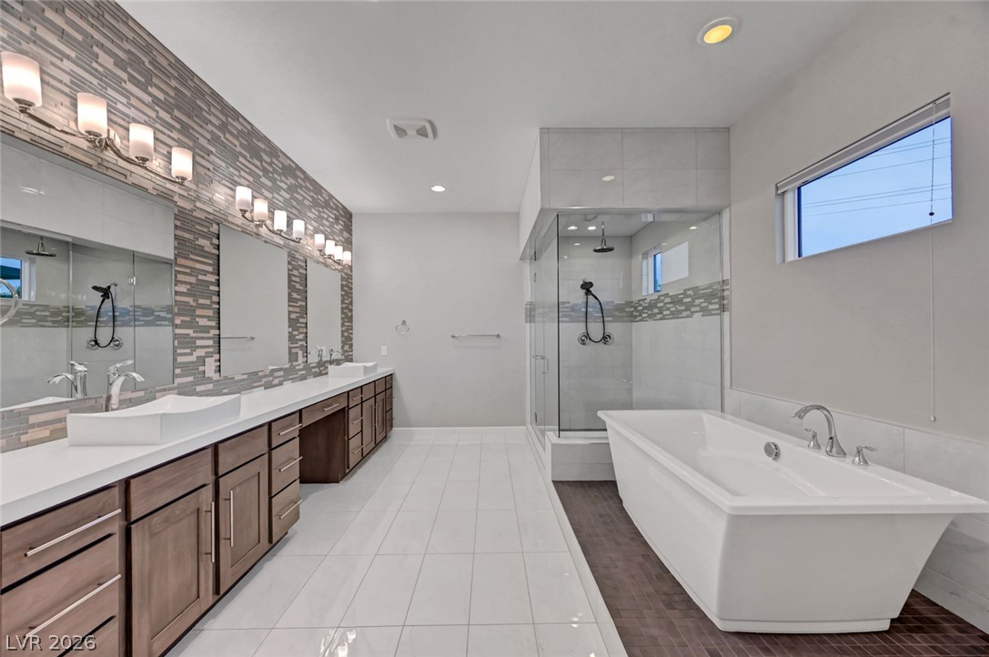 8477 Wolf Mountain Court Las Vegas NV 89129