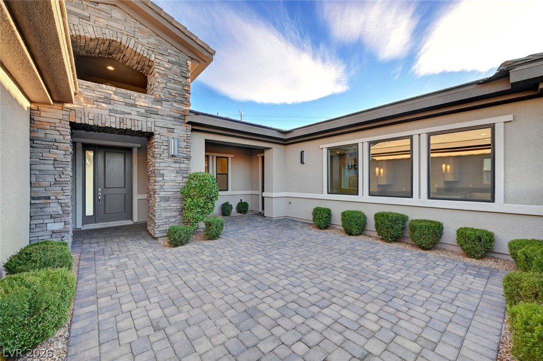 8477 Wolf Mountain Court Las Vegas NV 89129