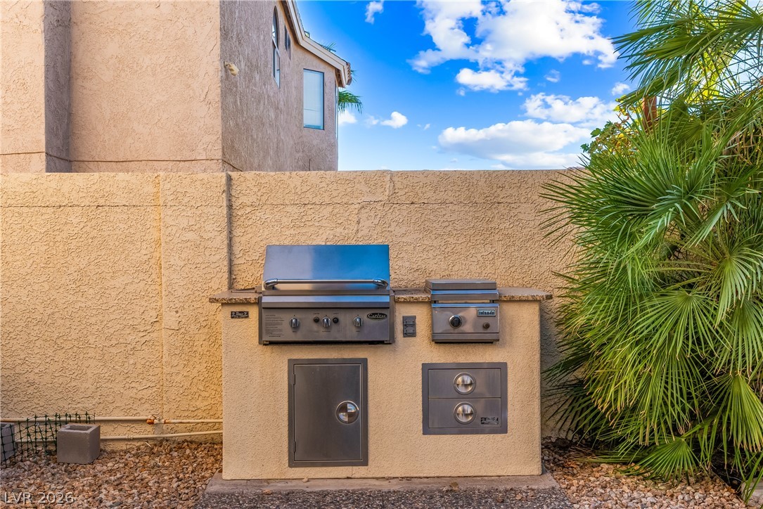 1517 Ironbark Drive Henderson NV 89014