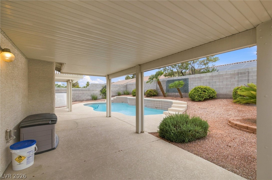 5329 Strawberry Tree Street North Las Vegas NV 89031