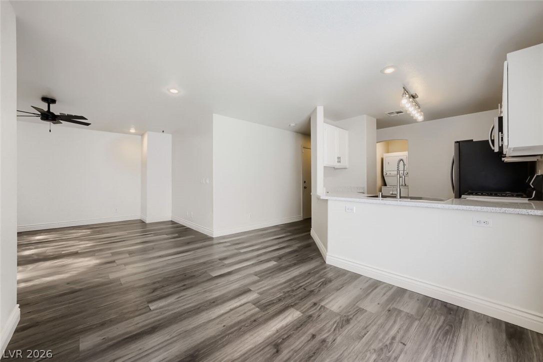 9970 Fragile Fields Street Las Vegas NV 89183