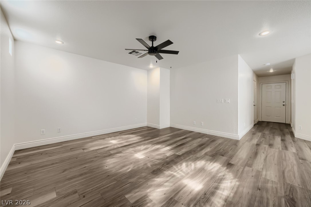 9970 Fragile Fields Street Las Vegas NV 89183