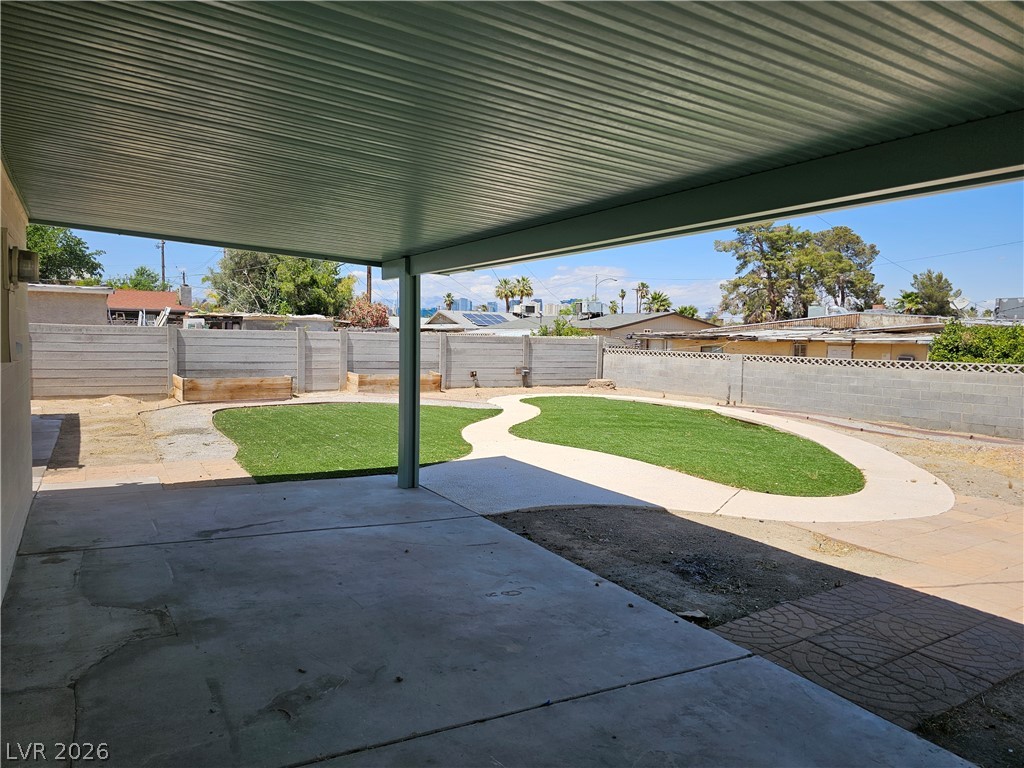 1074 King Richard Avenue Las Vegas NV 89119