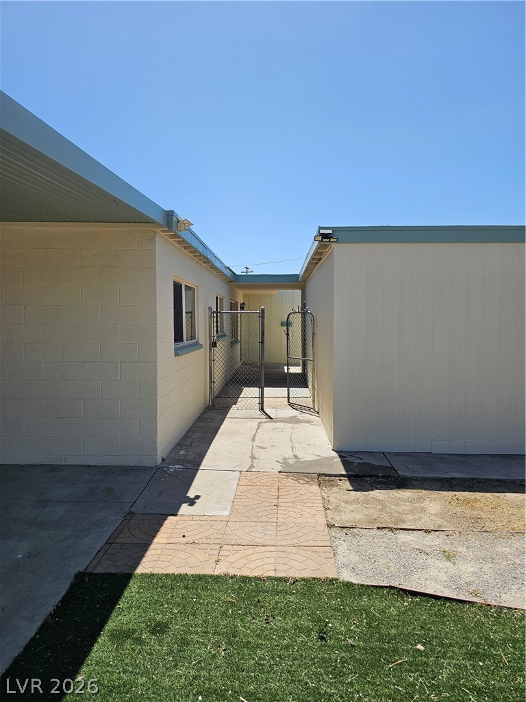 1074 King Richard Avenue Las Vegas NV 89119