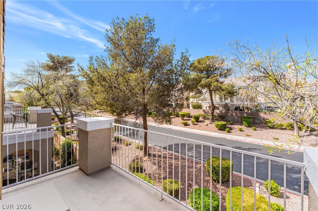 1001 Prestwick Street Las Vegas NV 89145