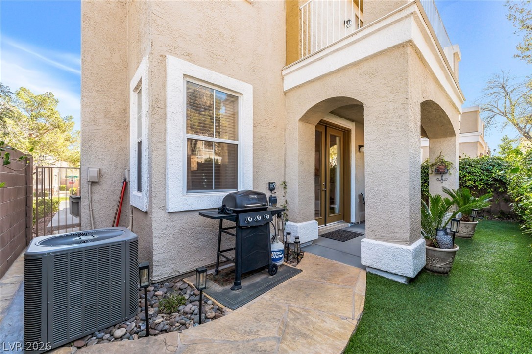1001 Prestwick Street Las Vegas NV 89145