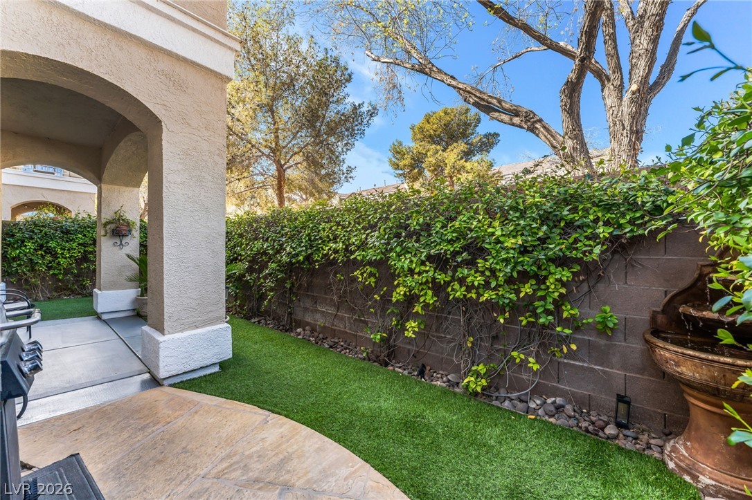 1001 Prestwick Street Las Vegas NV 89145